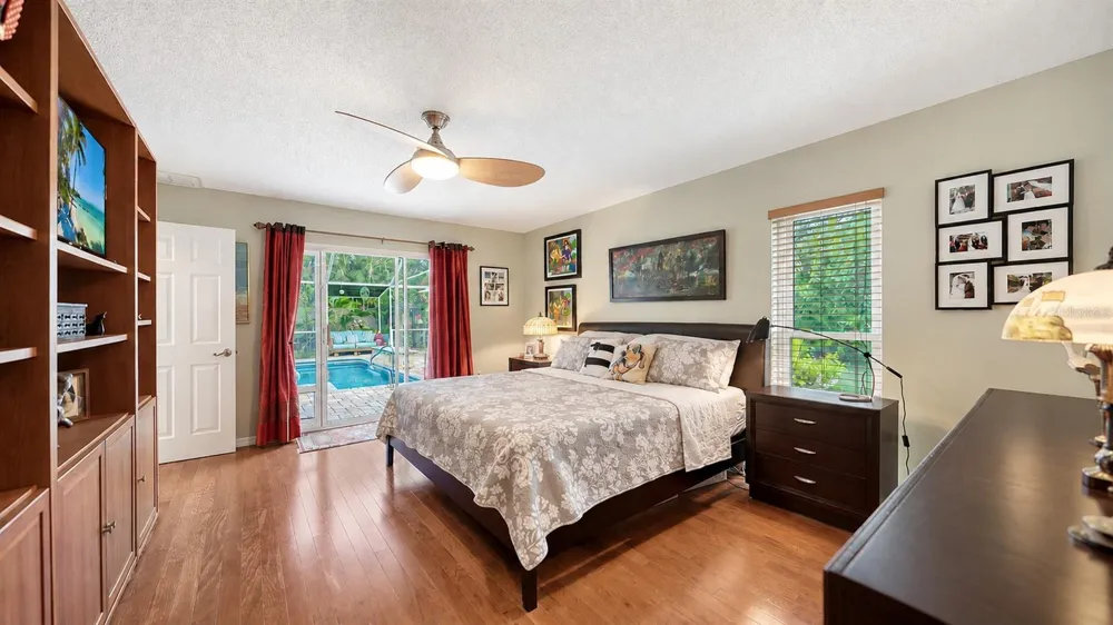 5211 INVERNESS DRIVE Sarasota, FL 34243