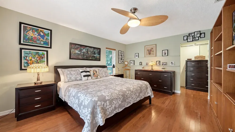 5211 INVERNESS DRIVE Sarasota, FL 34243