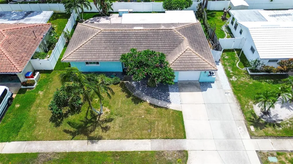 11138 59TH AVENUE Seminole, FL 33772