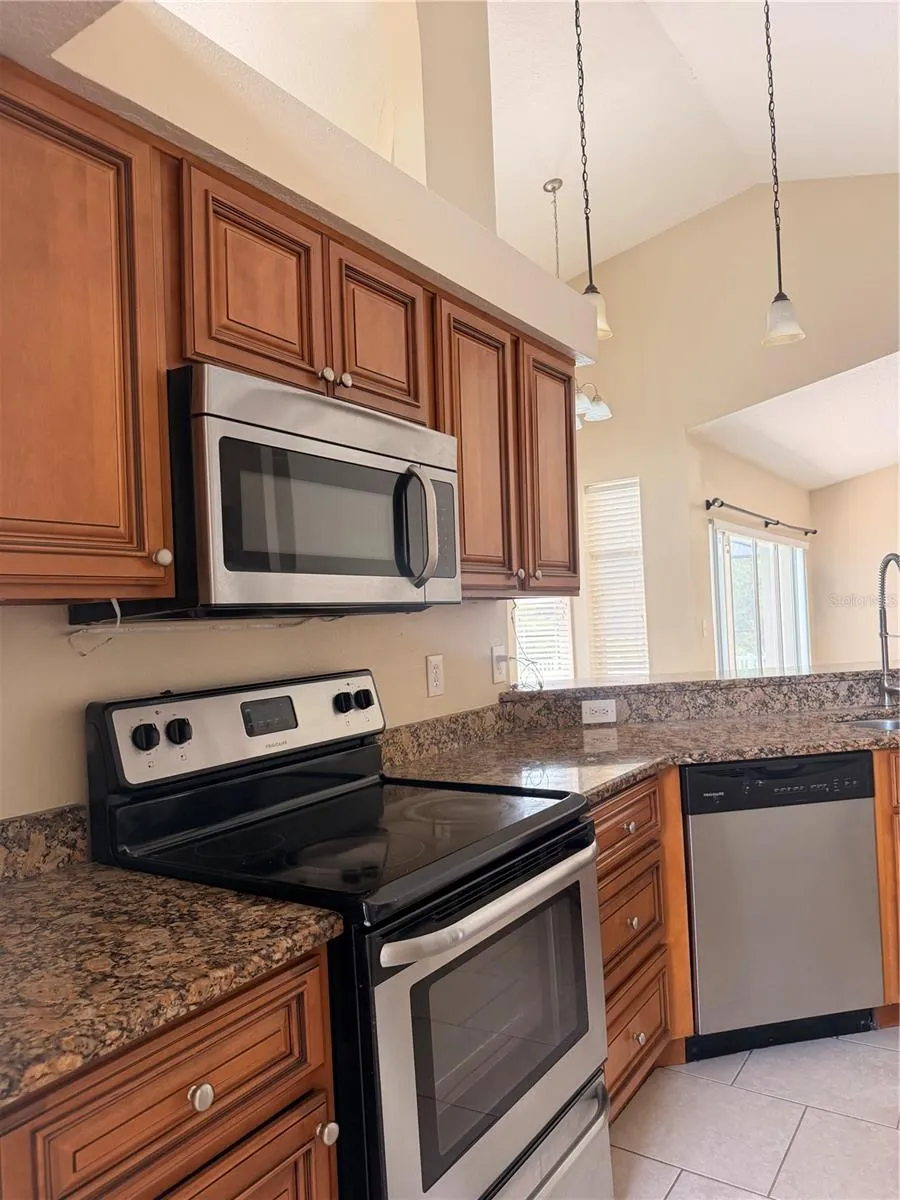 18138 SWEET JASMINE DRIVE Tampa, FL 33647