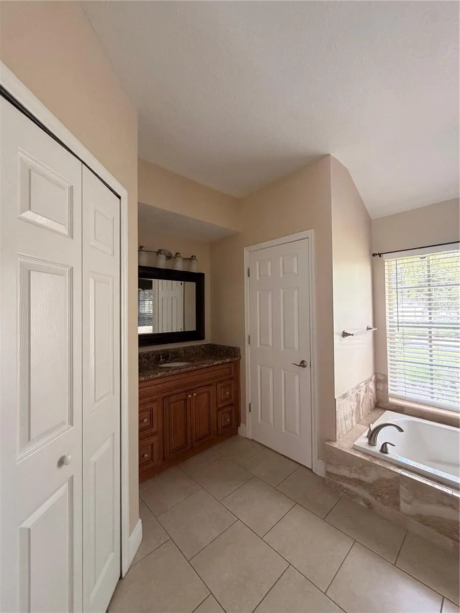 18138 SWEET JASMINE DRIVE Tampa, FL 33647