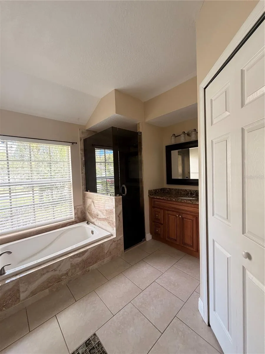 18138 SWEET JASMINE DRIVE Tampa, FL 33647