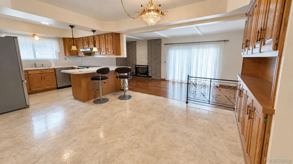 33439 Elgin Court Sterling Heights City, MI 48310