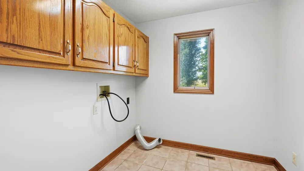 81 Oliver Ln Pelham, TN 37366