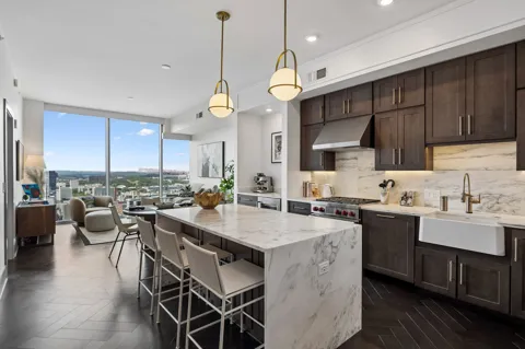 1616 West End Ave #2510