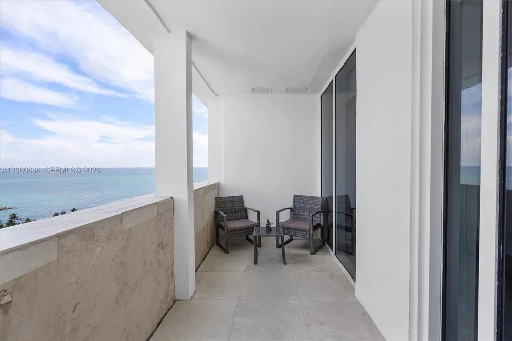 10275 Collins Ave #1502 Bal Harbour, FL 33154