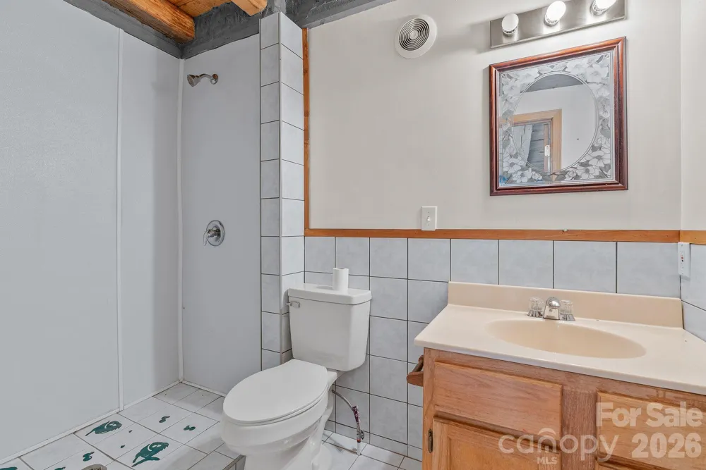 632 and 656 Fork Road Barnardsville, NC 28709