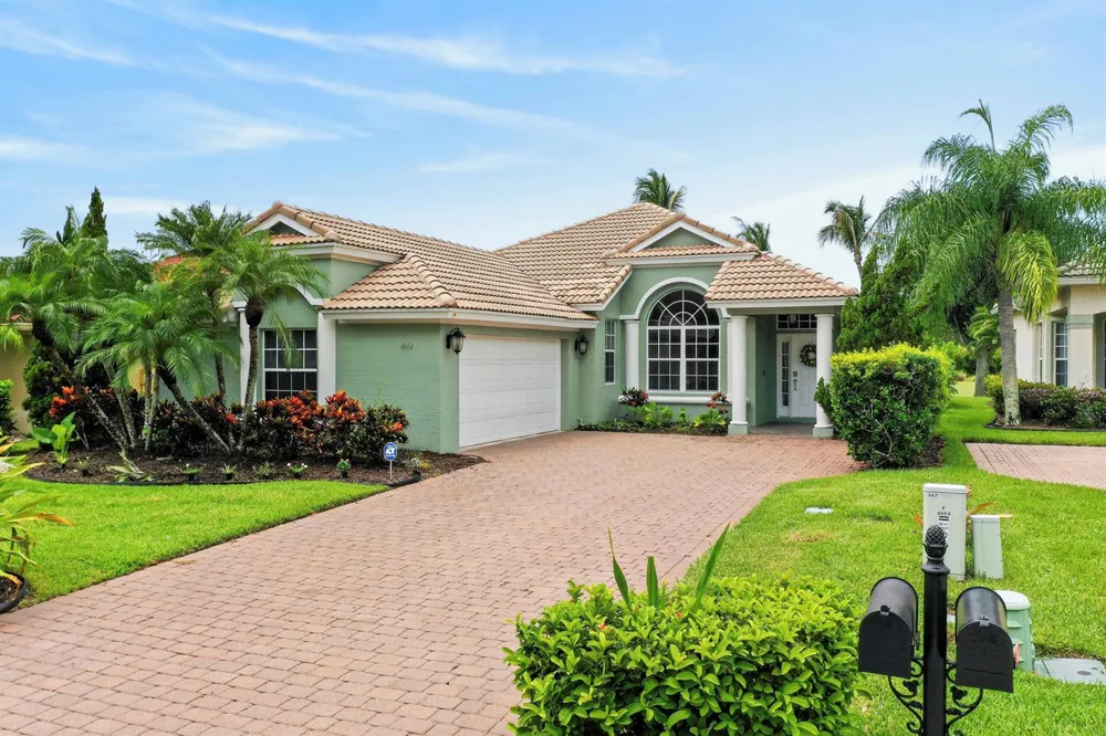4664 NW Red Maple Drive Jensen Beach, FL 34957