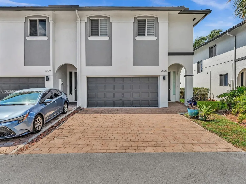 2727 Treasure Cove Cir #2727 Dania Beach, FL 33312