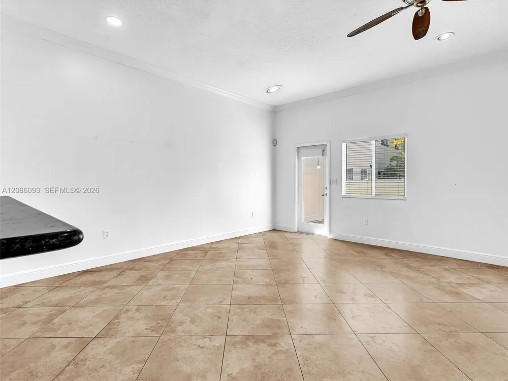 2727 Treasure Cove Cir #2727 Dania Beach, FL 33312