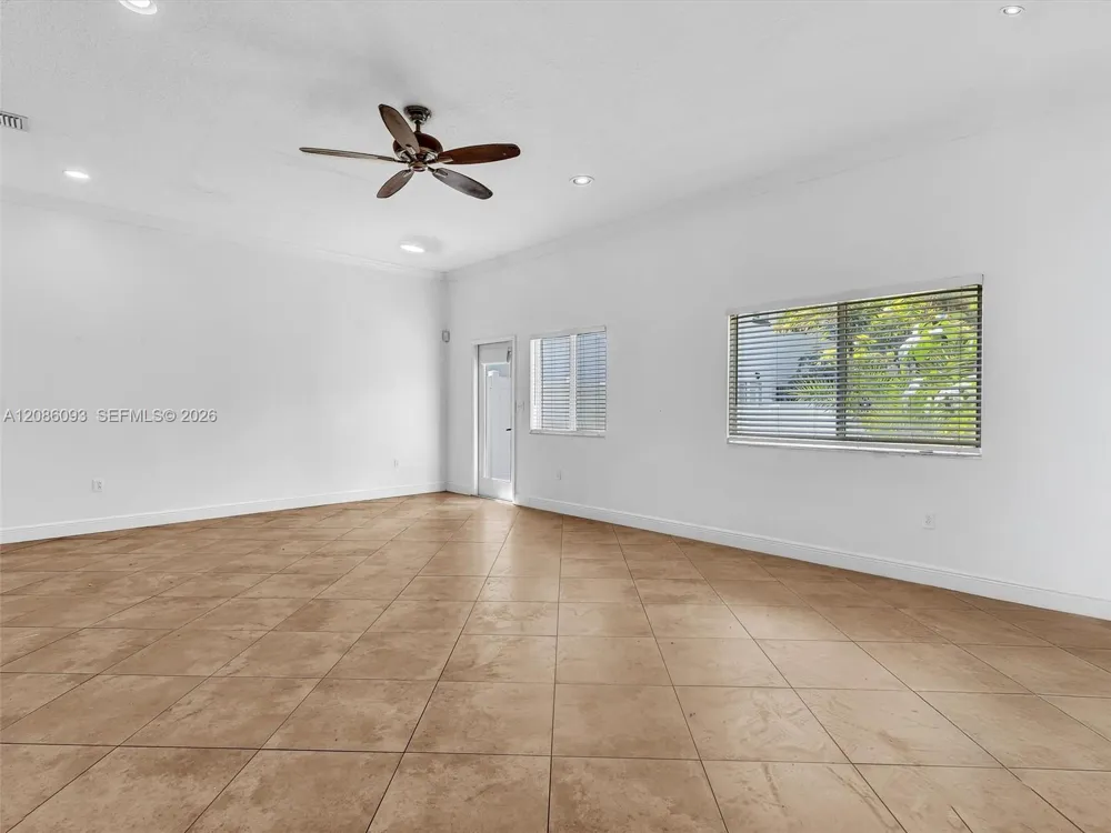 2727 Treasure Cove Cir #2727 Dania Beach, FL 33312