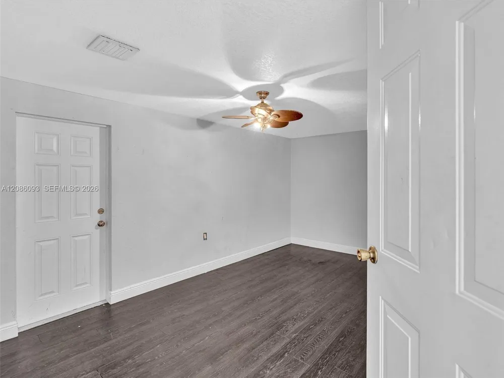 2727 Treasure Cove Cir #2727 Dania Beach, FL 33312