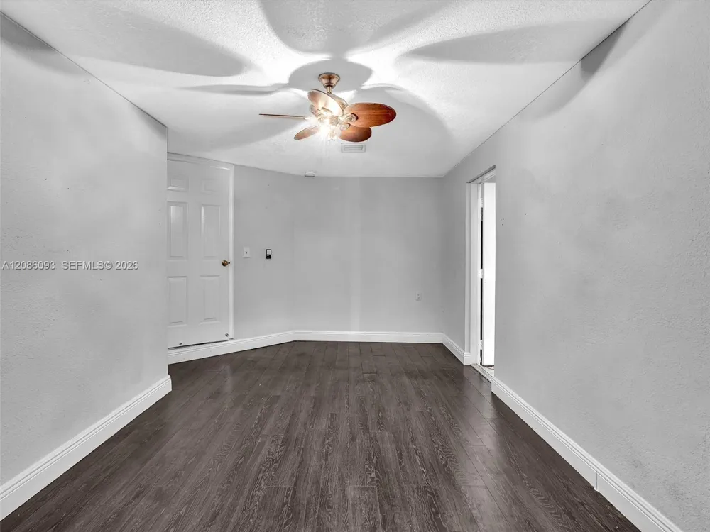 2727 Treasure Cove Cir #2727 Dania Beach, FL 33312