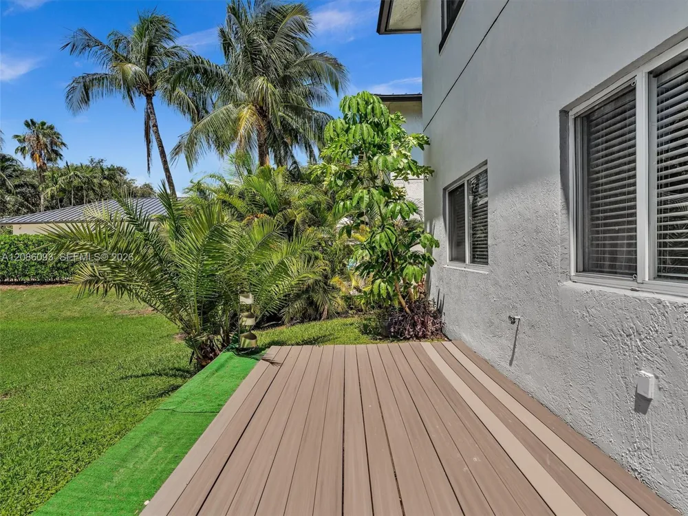 2727 Treasure Cove Cir #2727 Dania Beach, FL 33312