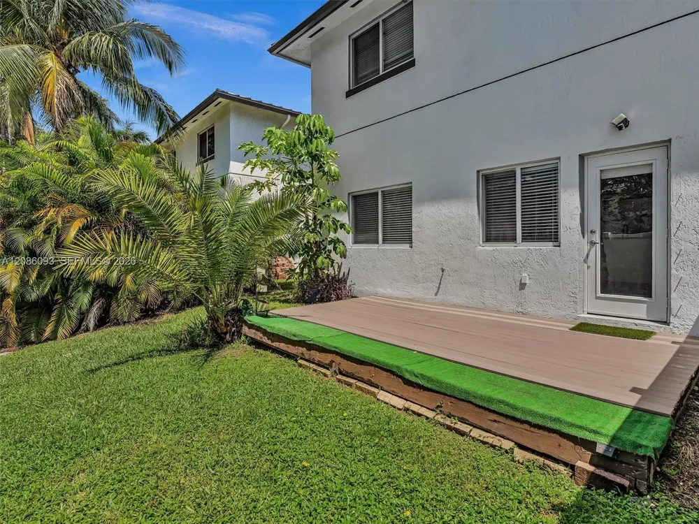 2727 Treasure Cove Cir #2727 Dania Beach, FL 33312