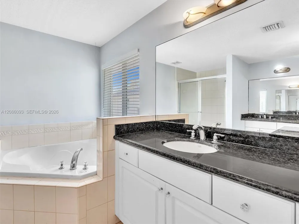 2727 Treasure Cove Cir #2727 Dania Beach, FL 33312