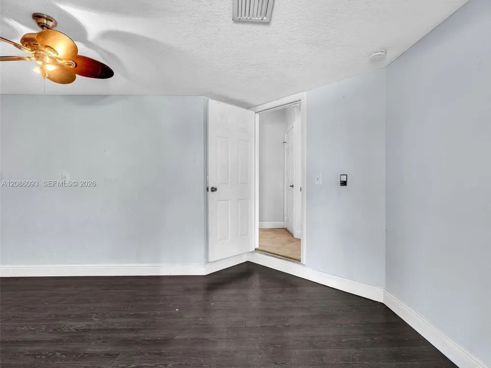 2727 Treasure Cove Cir #2727 Dania Beach, FL 33312