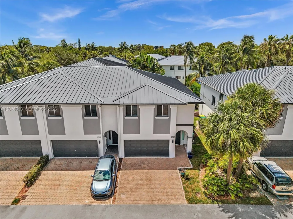 2727 Treasure Cove Cir #2727 Dania Beach, FL 33312