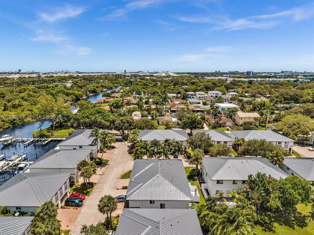 2727 Treasure Cove Cir #2727 Dania Beach, FL 33312