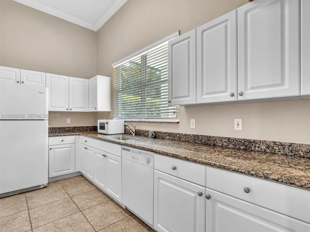 2727 Treasure Cove Cir #2727 Dania Beach, FL 33312