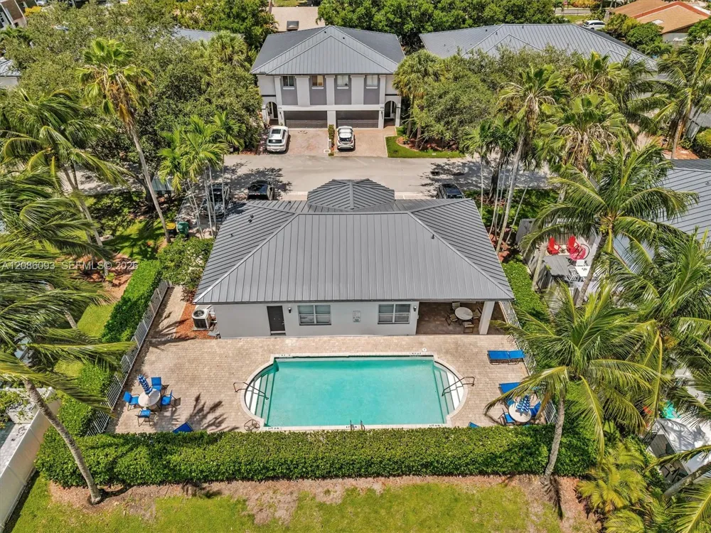 2727 Treasure Cove Cir #2727 Dania Beach, FL 33312