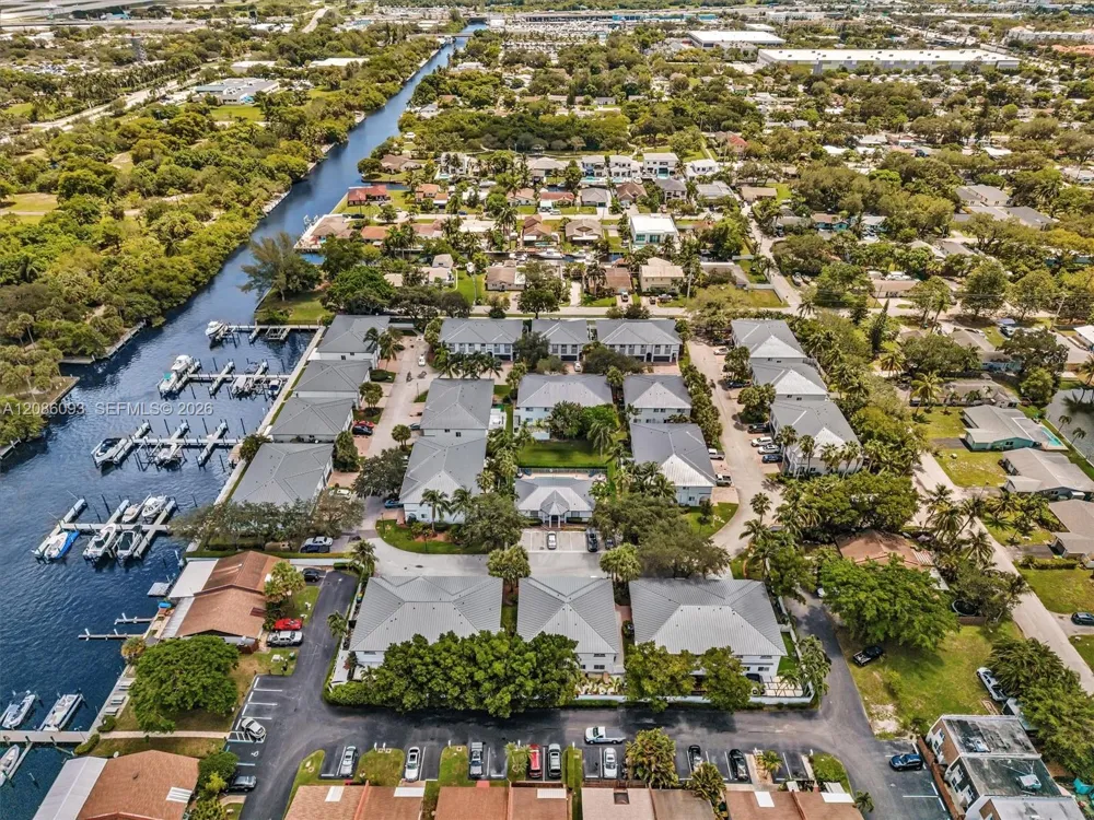 2727 Treasure Cove Cir #2727 Dania Beach, FL 33312