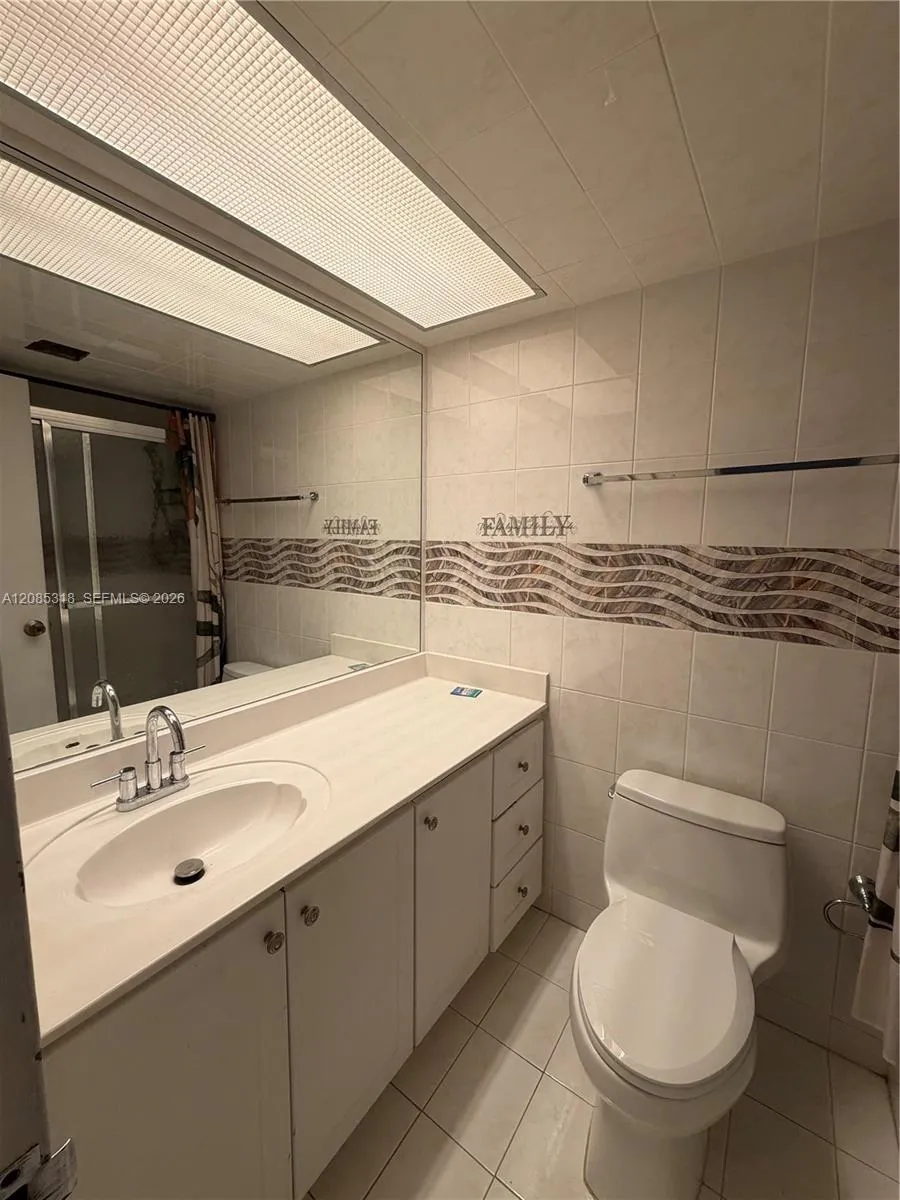230 174th St #512 Sunny Isles Beach, FL 33160