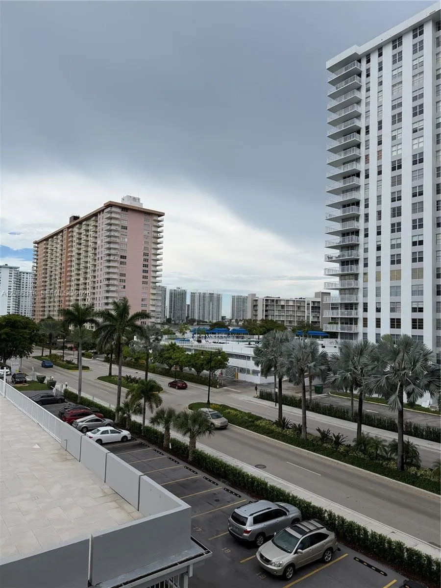 230 174th St #512 Sunny Isles Beach, FL 33160