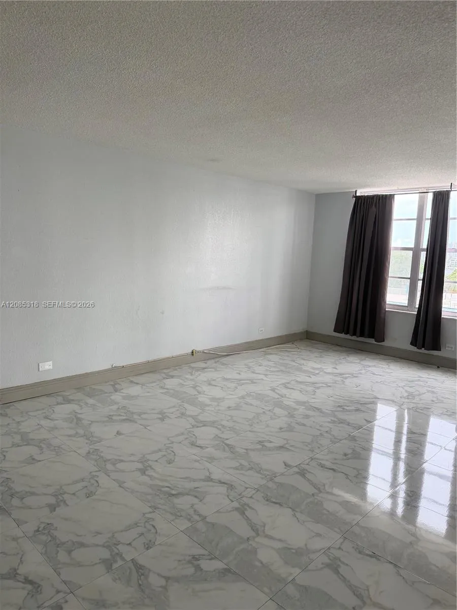 230 174th St #512 Sunny Isles Beach, FL 33160