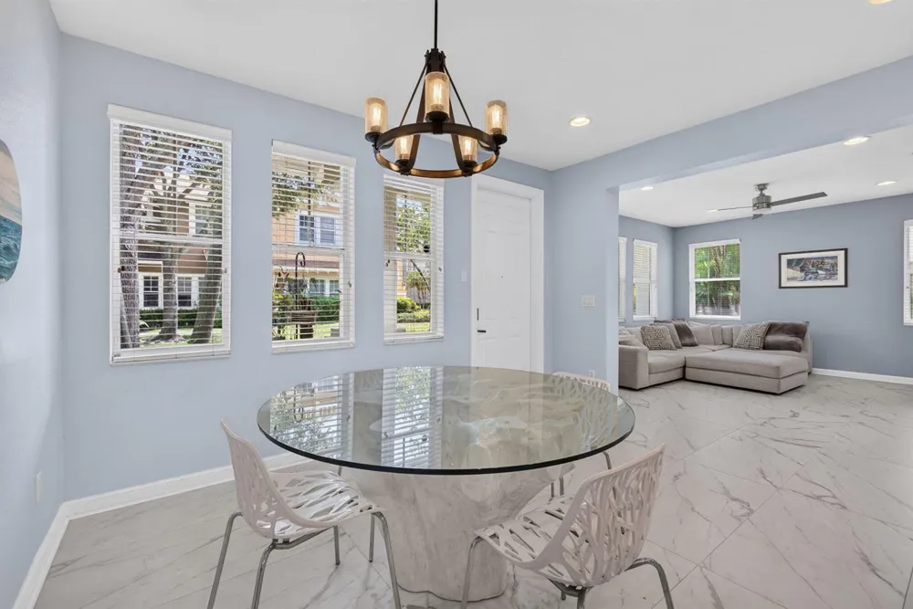 980 Marina Del Ray Lane #2 West Palm Beach, FL 33401