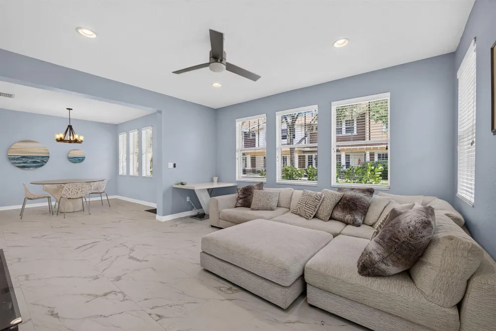 980 Marina Del Ray Lane #2 West Palm Beach, FL 33401