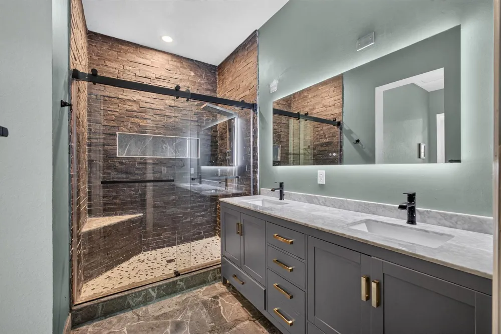 980 Marina Del Ray Lane #2 West Palm Beach, FL 33401
