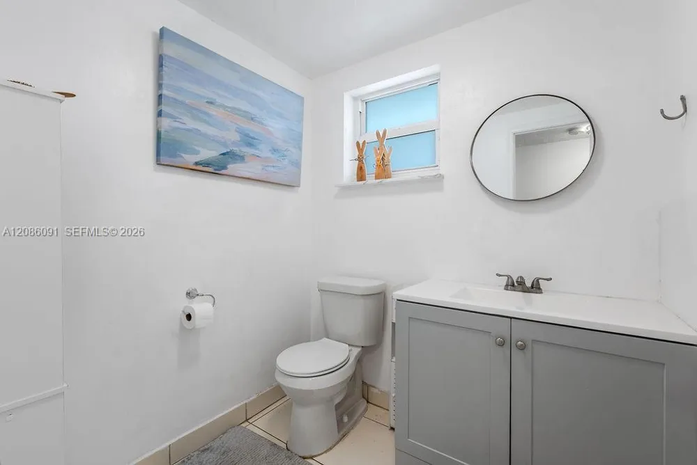 319 NE 14th Ave #106 Hallandale Beach, FL 33009