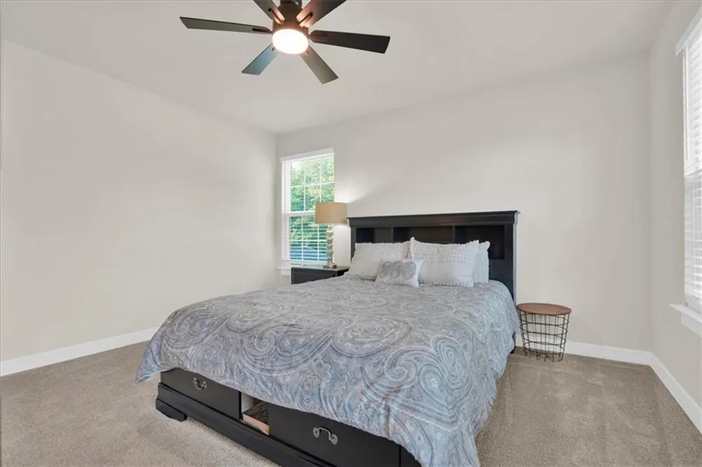 125 Longwood Drive Fayetteville, GA 30215