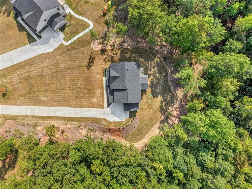 125 Longwood Drive Fayetteville, GA 30215