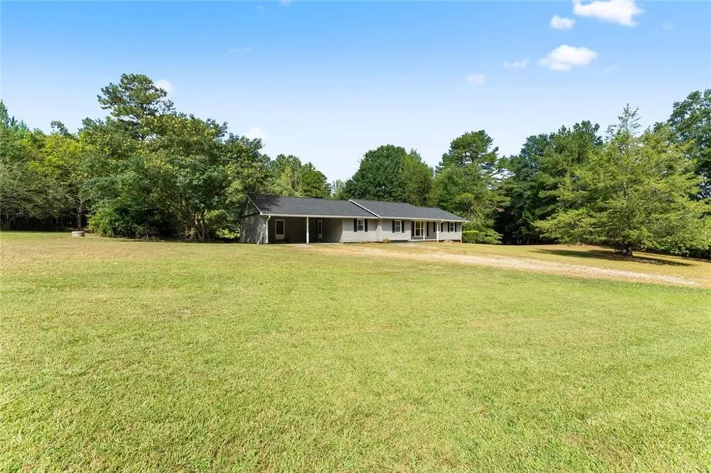 5626 Cool Springs Road Gainesville, GA 30506