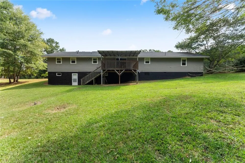 5626 Cool Springs Road Gainesville, GA 30506