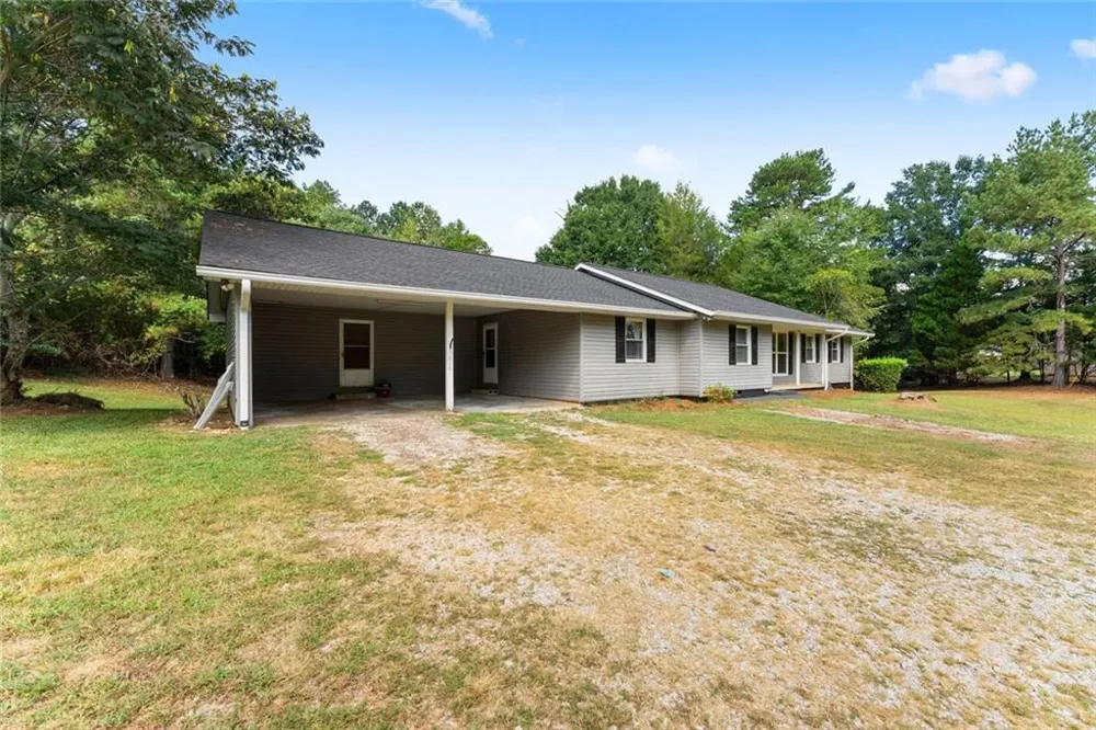 5626 Cool Springs Road Gainesville, GA 30506