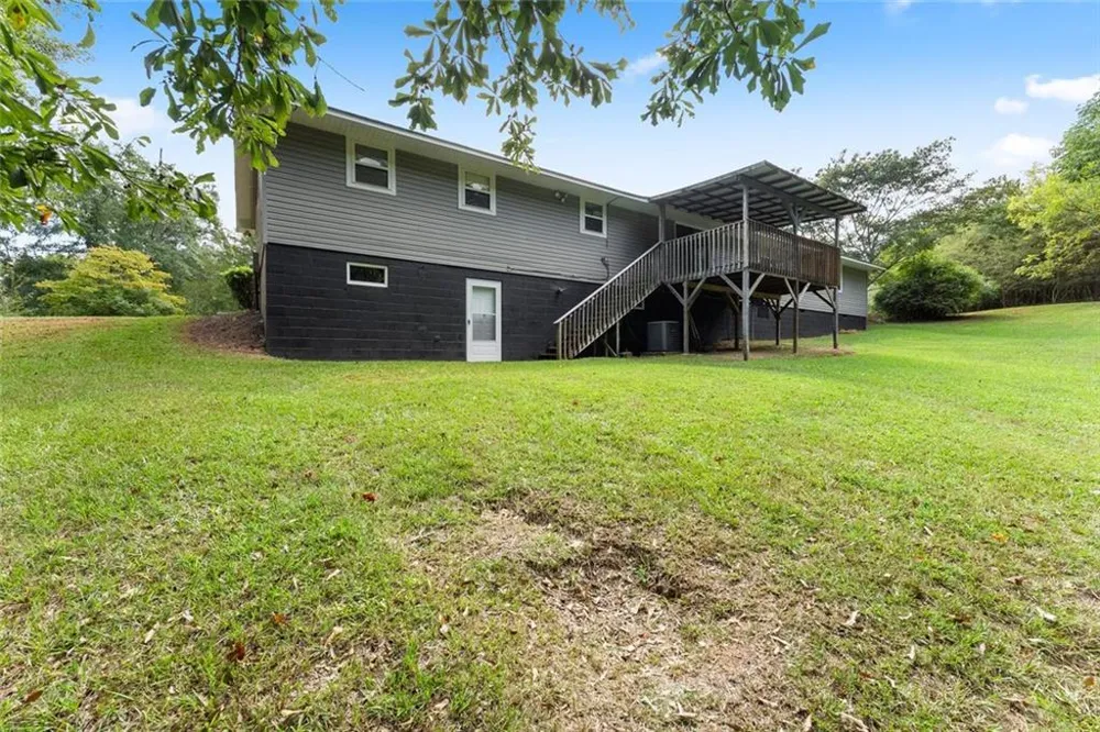 5626 Cool Springs Road Gainesville, GA 30506