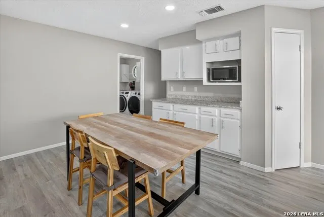 8343 Timber Grand San Antonio, TX 78250