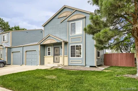 8955 W 89th Place