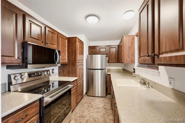 8955 W 89th Place Broomfield, CO 80021