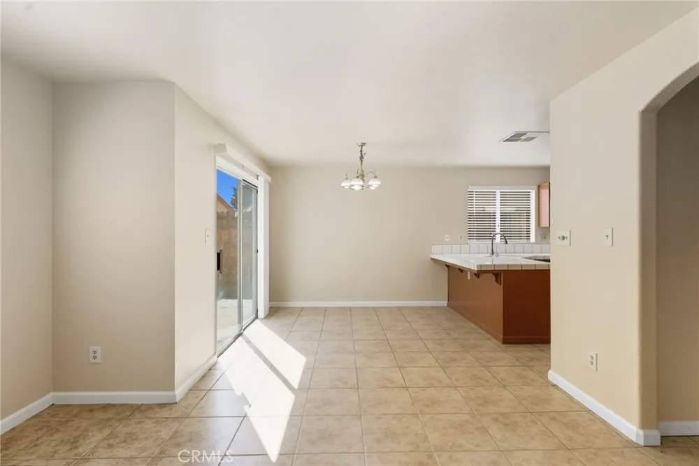 9609 Salinger Bakersfield, CA 93311