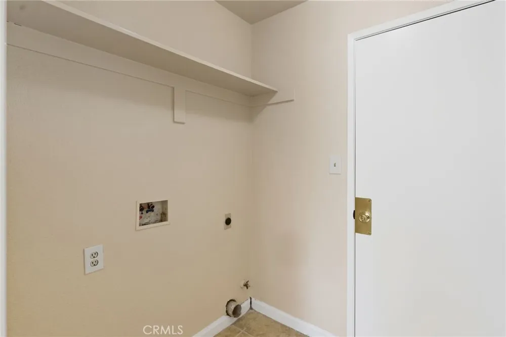 9609 Salinger Bakersfield, CA 93311