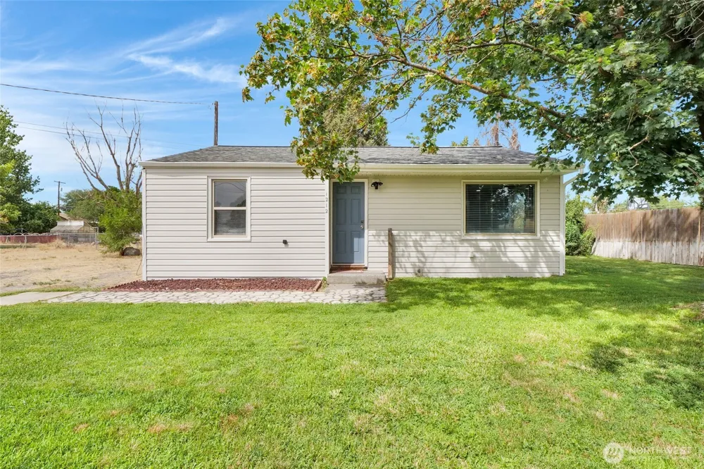 1212 W Concord Avenue Moses Lake, WA 98837