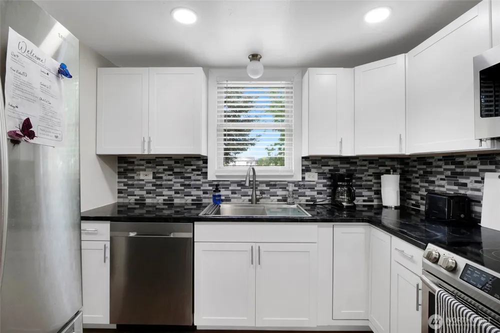 1212 W Concord Avenue Moses Lake, WA 98837