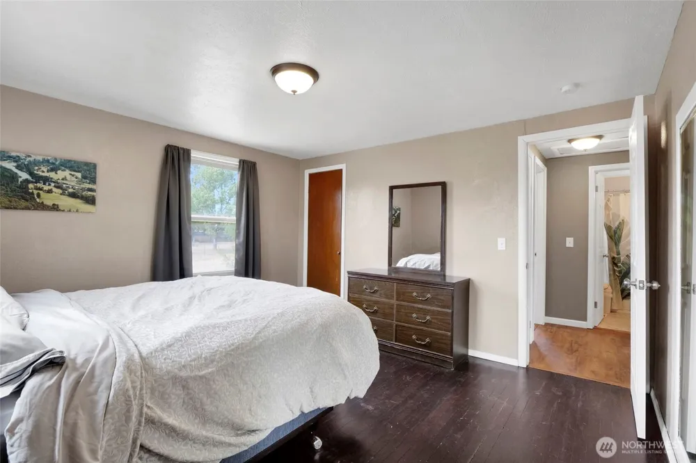 1212 W Concord Avenue Moses Lake, WA 98837
