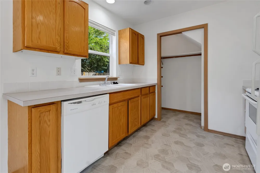 1201 126th Street Ct E Tacoma, WA 98445