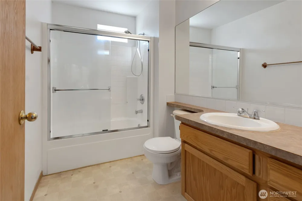 1201 126th Street Ct E Tacoma, WA 98445