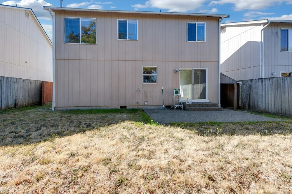 1201 126th Street Ct E Tacoma, WA 98445